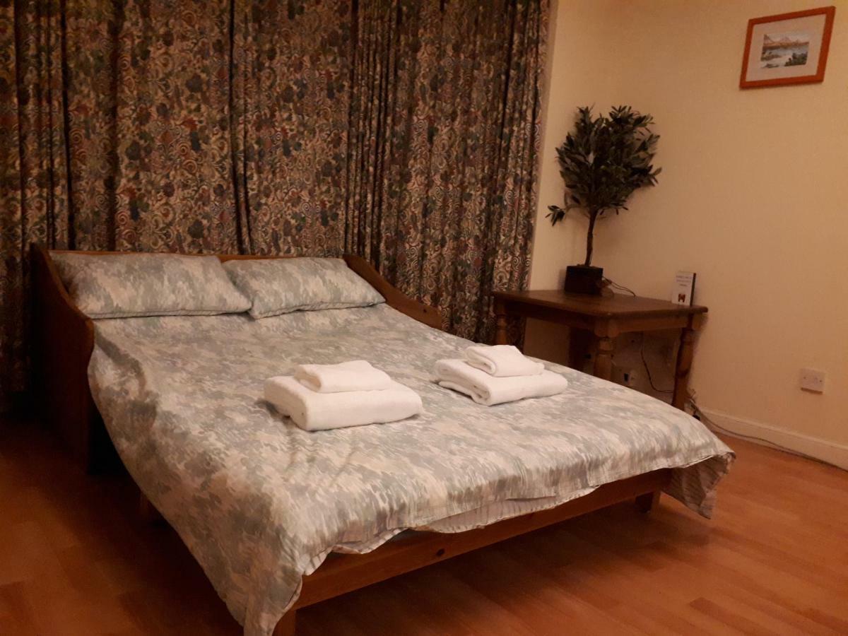Central & Stylish 3 Bedroom, 2 Bath, Free Parking Edimburgo Esterno foto