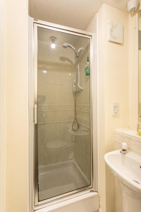Central & Stylish 3 Bedroom, 2 Bath, Free Parking Edimburgo Esterno foto